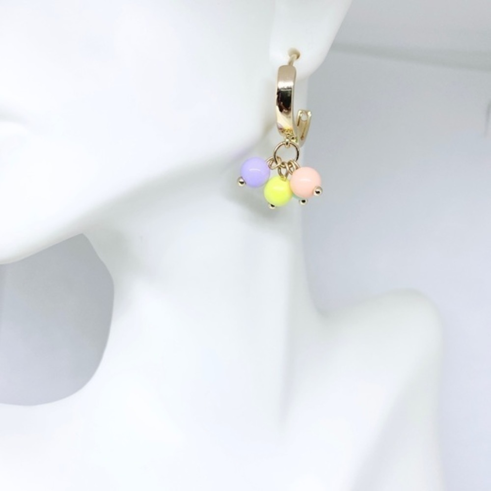 PASTEL Bead Hoops - Picture 2 of 3